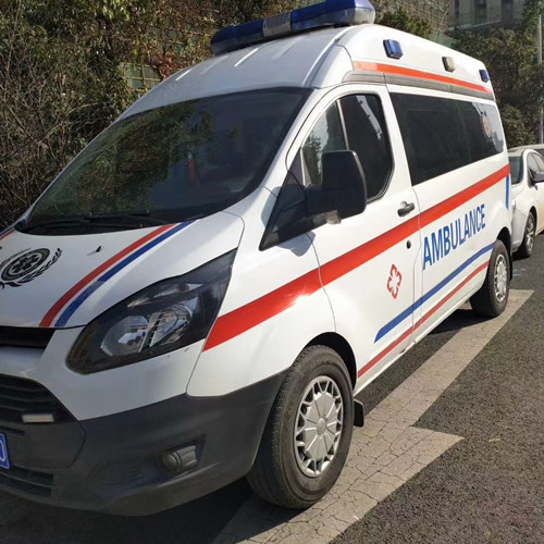 柳林品质救护车出租，为您的健康出行负责